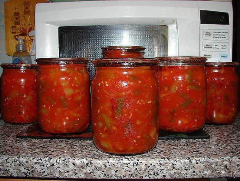 Простые рецепты приготовления фасоли в томатном соусе на зиму как в магазине и правила хранения
