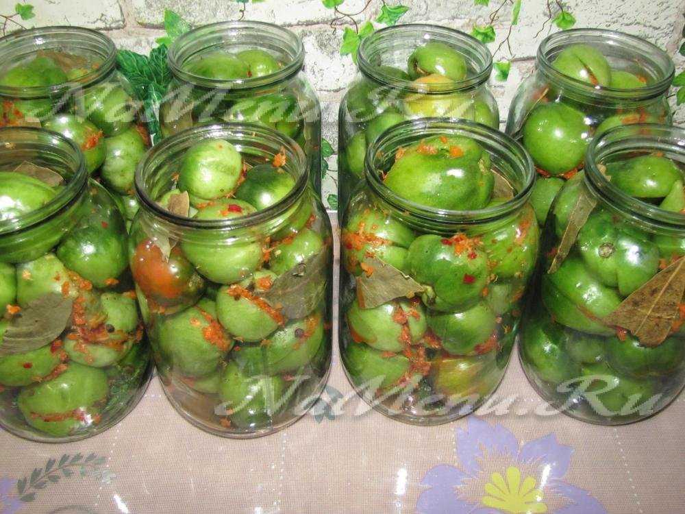 Вкусные зеленые помидоры дольками по-корейски на зиму пошагово с фото