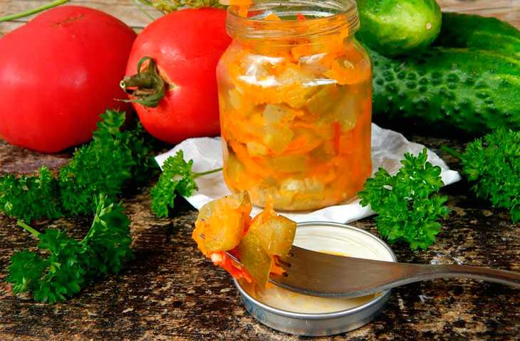 Ассорти из огурцов, помидоров и перца - 10 самых вкусных рецептов