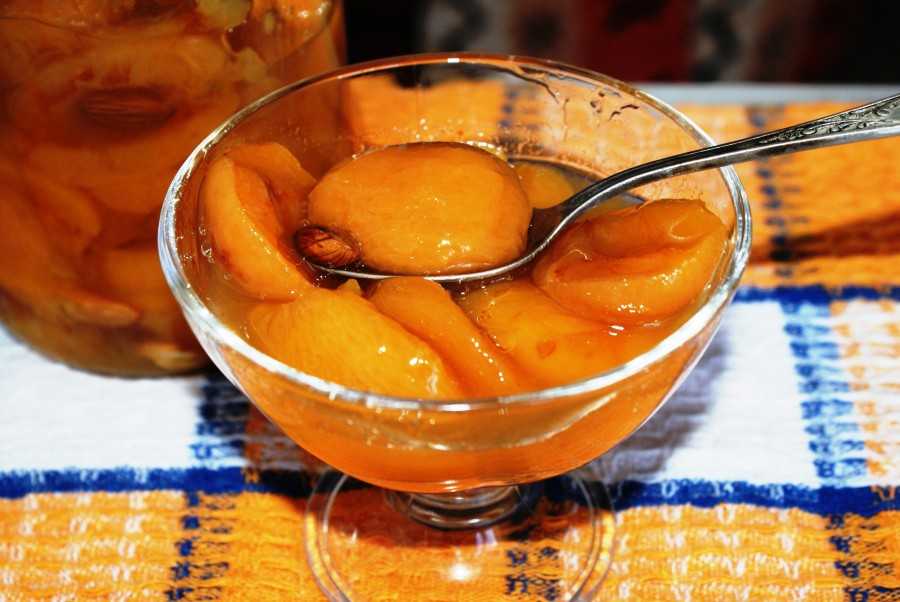 Варенье из абрикосов с косточками: королевский рецепт с фото - samchef.ru