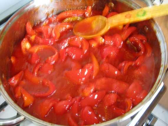 9 лучших пошаговых рецептов приготовления перца в томате на зиму