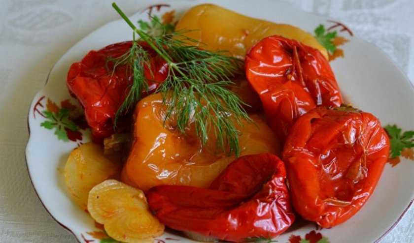 Как приготовить соленый болгарский перец с чесноком. заготовка жареного перца на зиму: рецепты с чесноком в масле и в маринаде