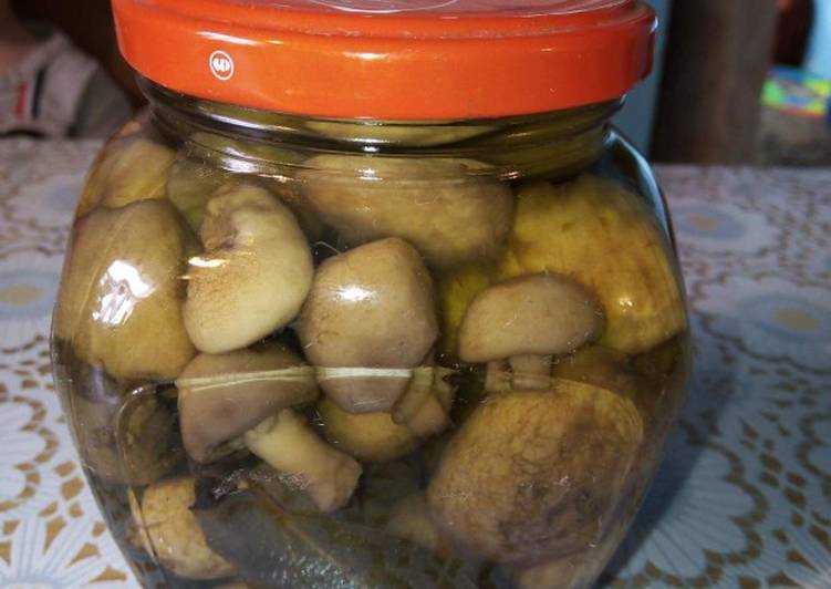 Как приготовить маринад для грибов на литр воды на зиму: поиск по ингредиентам, советы, отзывы, пошаговые фото, подсчет калорий, изменение порций, похожие рецепты