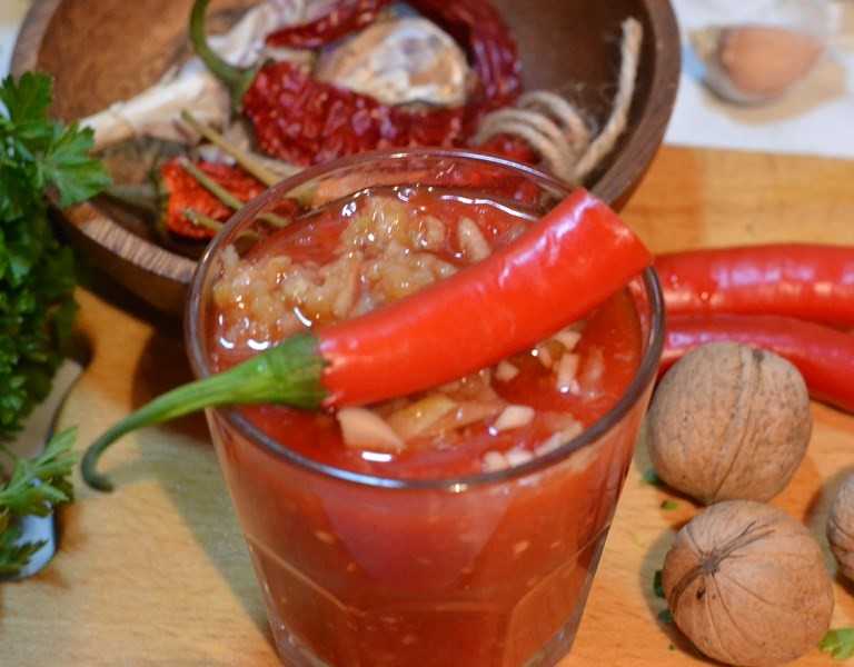 Острая аджика на зиму из перца чили: рецепты с фото пошагово