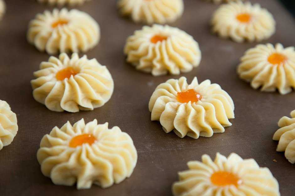 Делимся секретами приготовления печенья "курабье": рецепт с фото и видео