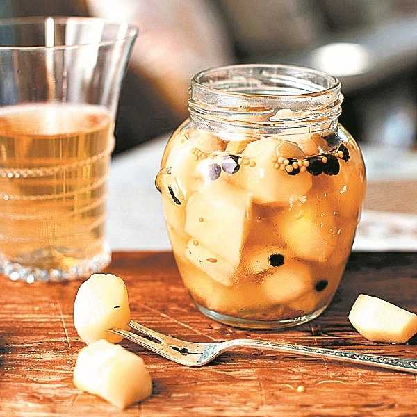 Яблочный сок на зиму через соковыжималку – 5 рецептов