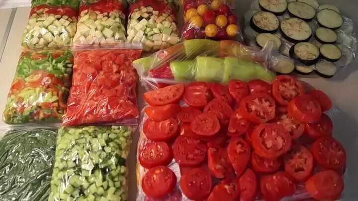 Что можно заморозить на зиму в морозильной камере: рецепты заморозки овощей, ягод, фруктов и зелени