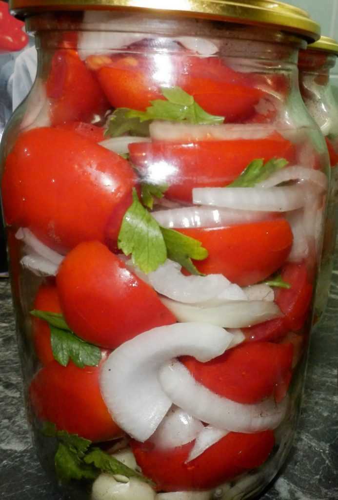 Салат из огурцов, помидоров, перца, лука на зиму - 8 рецептов с фото пошагово