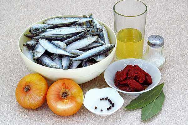 Рецепты салата на зиму со скумбрией и другой рыбой