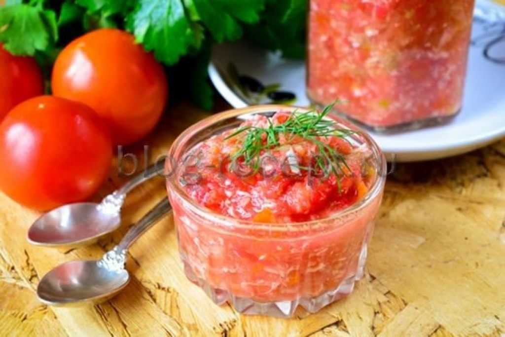 Топ 8 рецептов приготовления помидоров с хреном и чесноком на зиму
