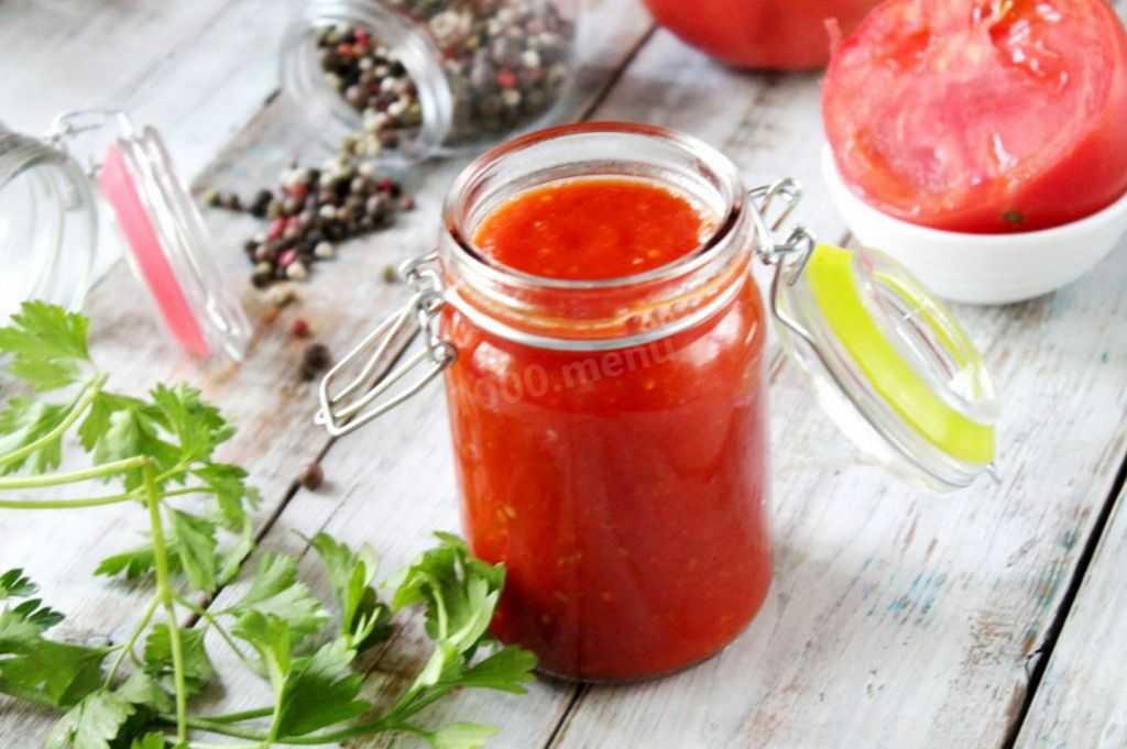 Соус из помидоров и перца на зиму: 6 простых рецептов в домашних условиях