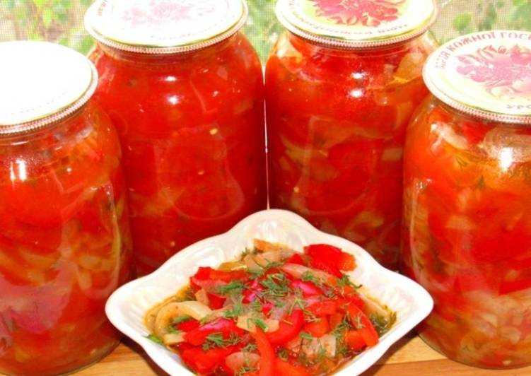 Салаты из помидоров на зиму «пальчики оближешь»: 12 простых и вкусных рецептов
