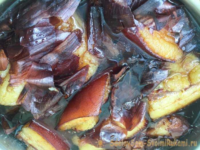 Сало, вареное в луковой шелухе — 6 самых вкусных рецептов посола
