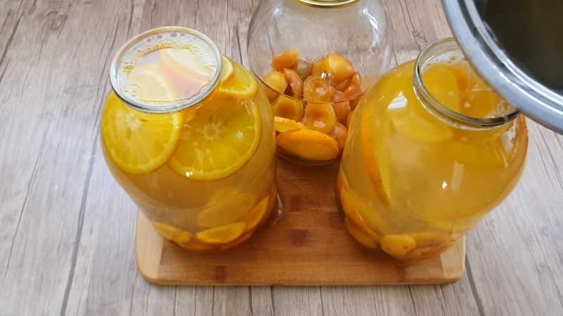 Сливовый компот - рецепты с абрикосами, яблоками, мятой и апельсином