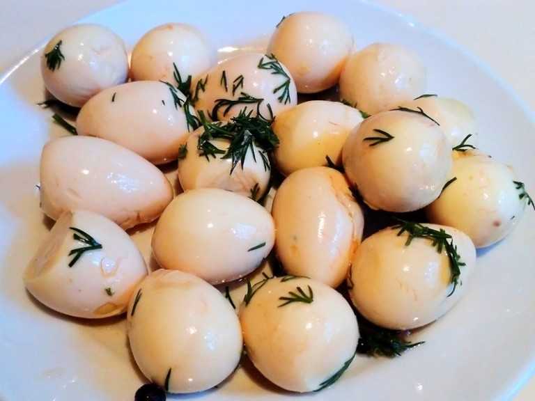 Золотые маринованные перепелиные яйца рецепт