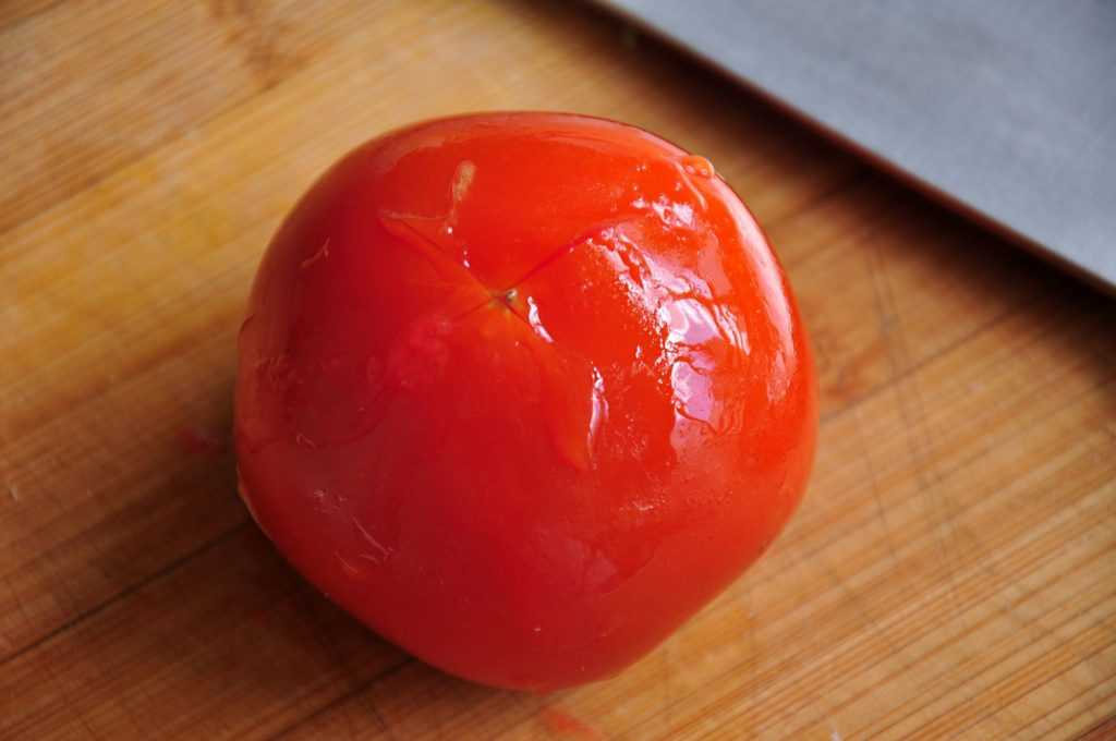 Рецепт вкуснейших помидоров за сутки: быстрый посол и идеальный маринад
