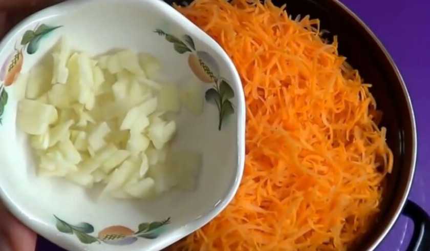Маринованная капуста на зиму в банках: 10 лучших рецептов очень вкусной капусты