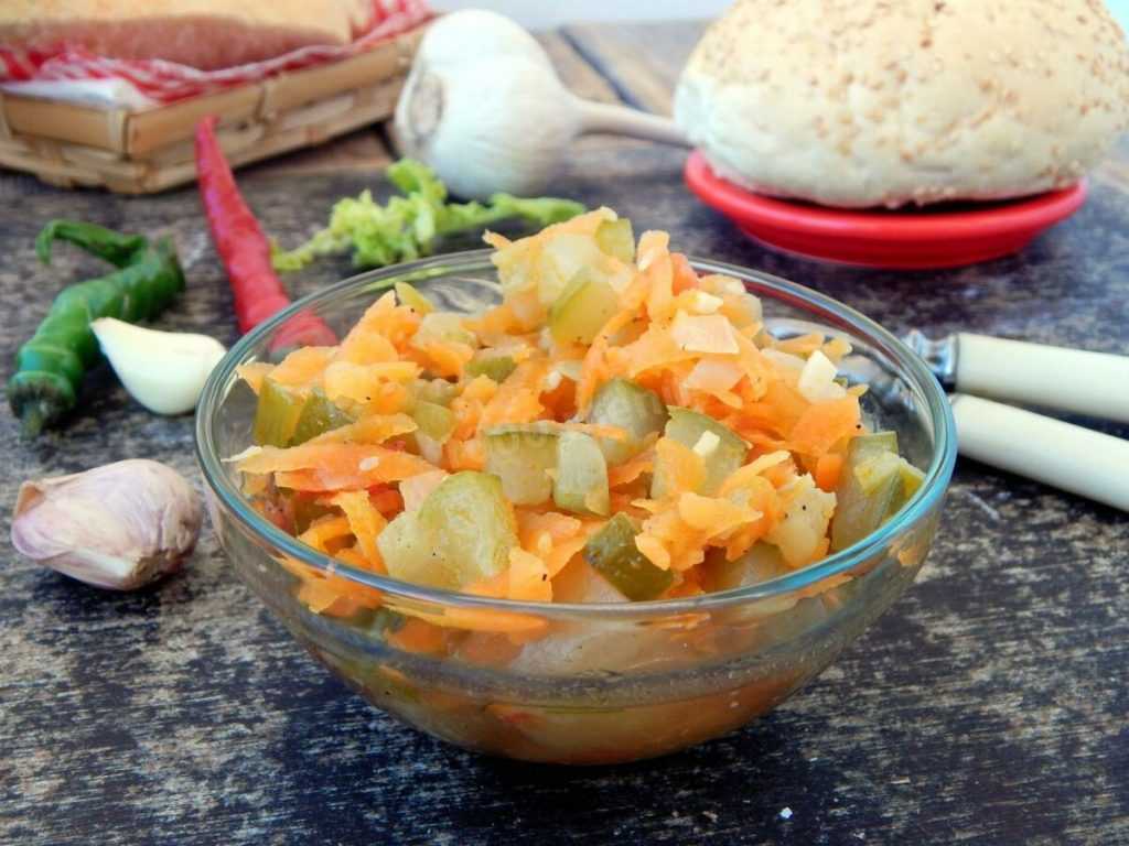 Вкуснейшие рецепты заготовок маринованной капусты с перцем