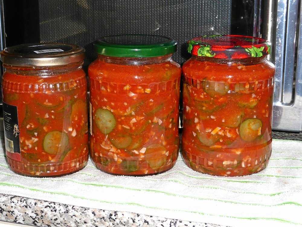 Огурцы в томатном соусе на зиму: обалденные рецепты