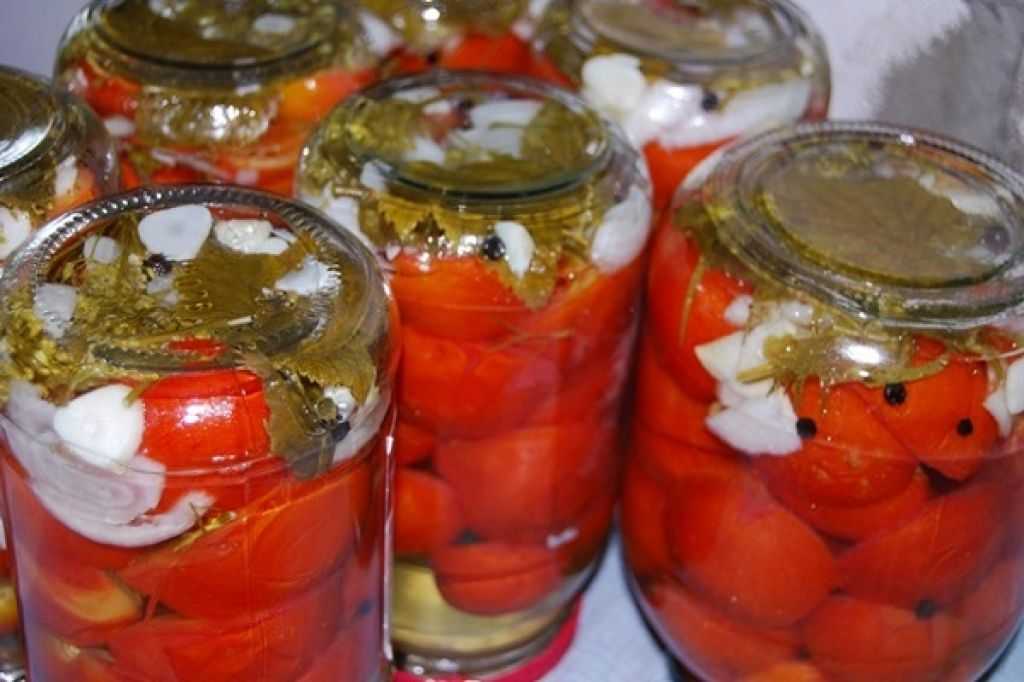 Зеленые помидоры с чесноком на зиму — 5 рецептов пальчики оближешь с фото пошагово