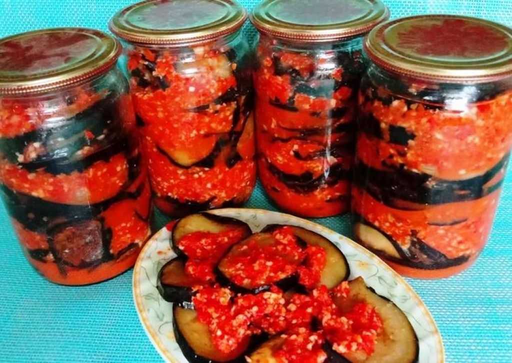 Салат из баклажанов с помидорами на зиму: рецепты
