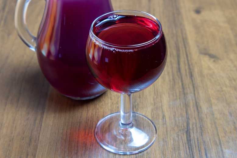 Вино из старого варенья — простые рецепты изготовления домашнего вина