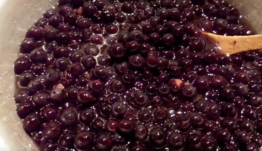 10 простых рецептов варенья из винограда с косточками