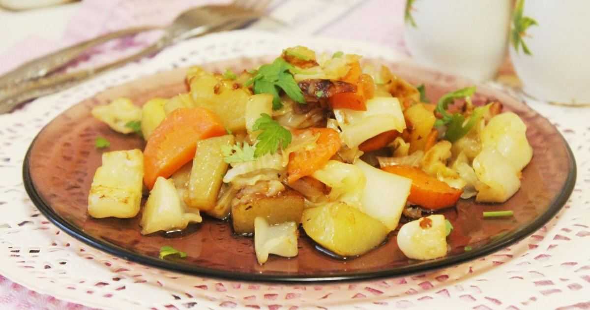 Салат из сладкого перца на зиму без стерилизации: топ-5 рецептов, секреты приготовления