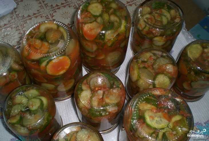 Огурцы в томатной заливке на зиму: обалденные рецепты с чесноком