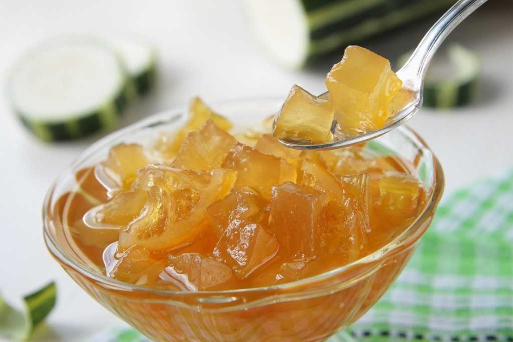 Рецепт приготовления варенья из огурцов с лимоном, апельсином и медом