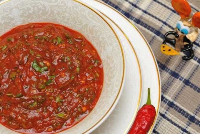 Грузинский соус сацебели на зиму: 5 рецептов, включая классический