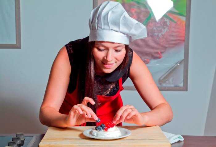 Уроки кулинарии для начинающих: бесплатные видео для занятий дома - все курсы онлайн