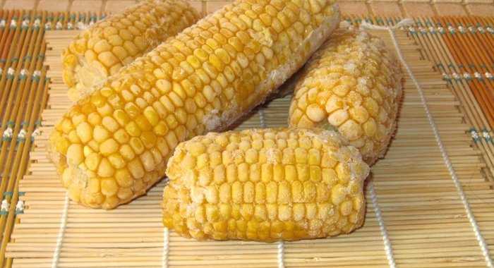 Как консервировать кукурузу в домашних условиях початках в. кукуруза на зиму в домашних условиях