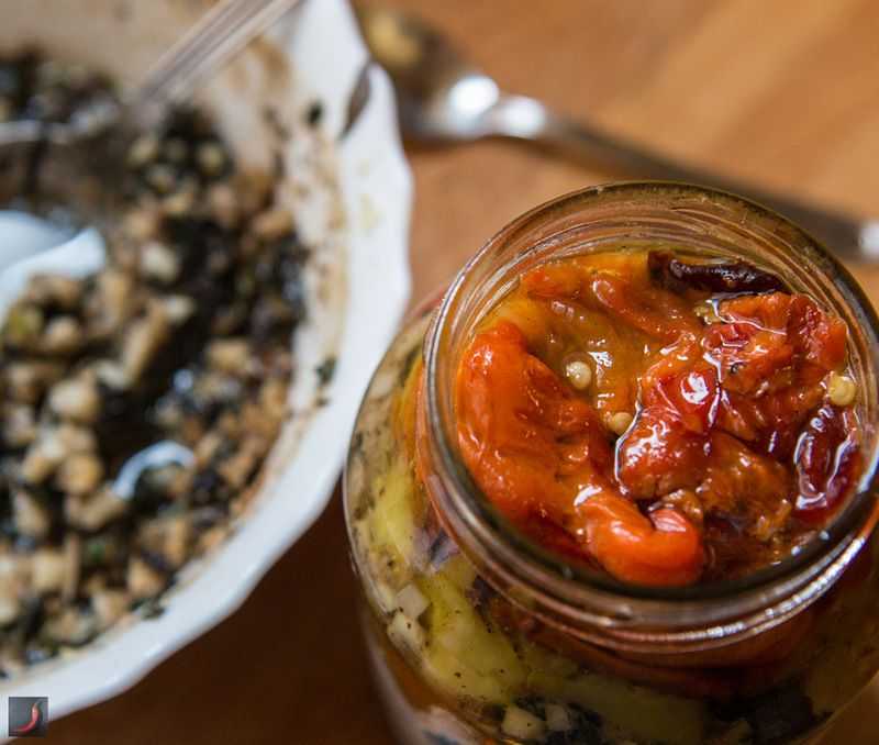 Сушка перца в духовке. как сушить болгарский перец: готовим полезный и вкусный кулинарный ингредиент в домашних условиях