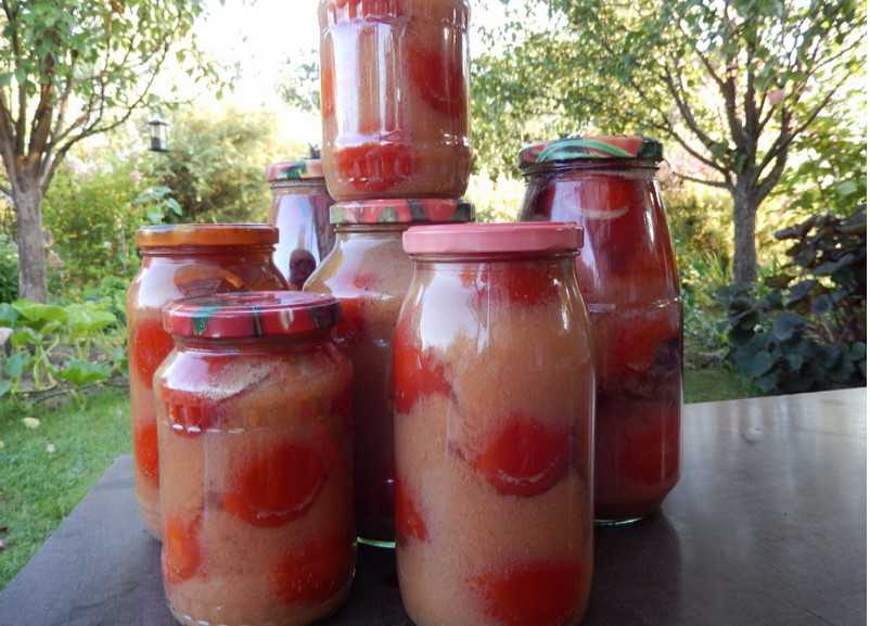 Помидоры с чесноком в яблочном соке — пошаговый рецепт с фото