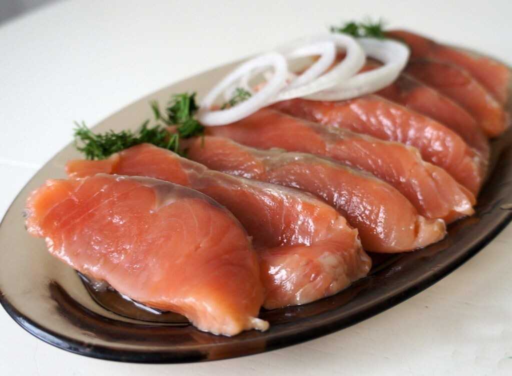 Как солить лосося сухим способом - солим красную рыбу в домашних условиях
