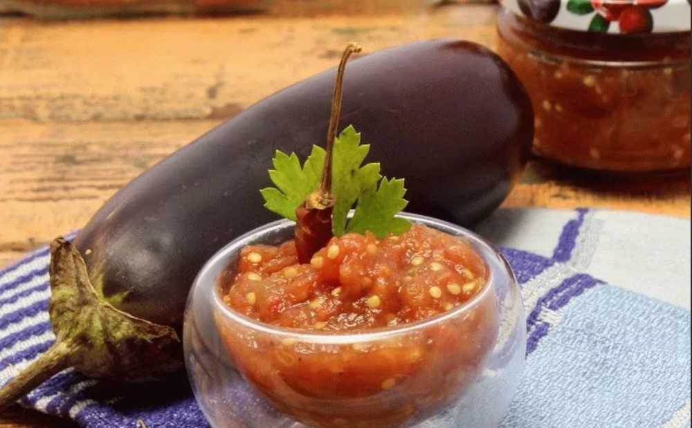 Икра из баклажанов на зиму «пальчики оближешь» — самые вкусные рецепты баклажанной икры