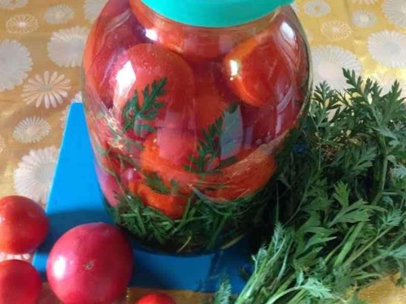 Помидоры с морковной ботвой: рецепт без стерилизации, хранение