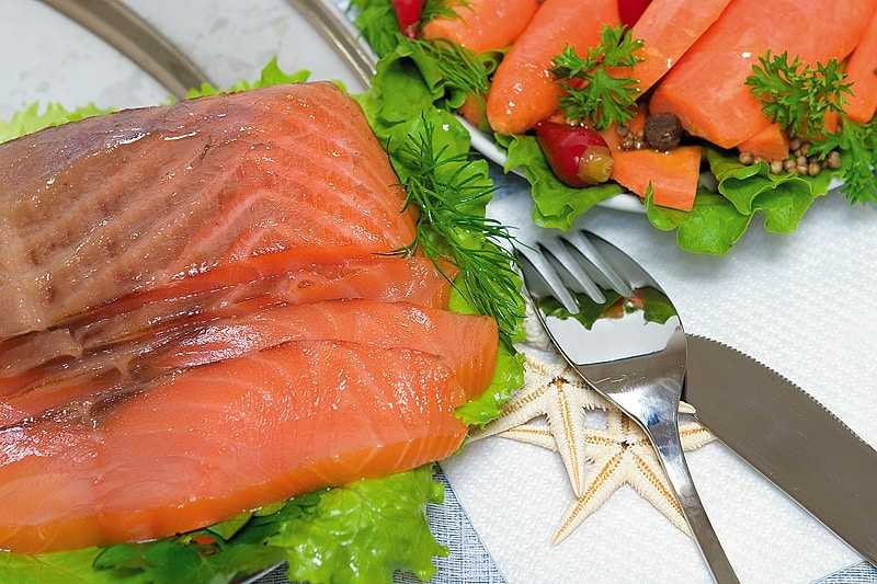 Как вкусно посолить лосося в домашних условиях: рецепты приготовления, чем нужно солить