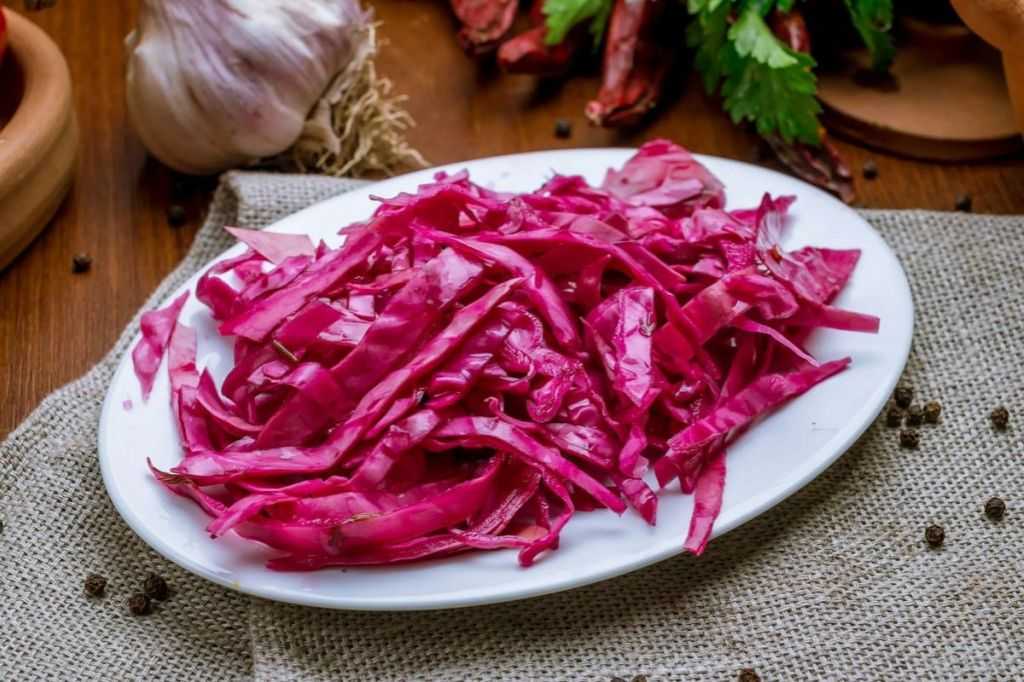 Капуста по-грузински со свеклой – очень вкусные рецепты маринованной капусты
