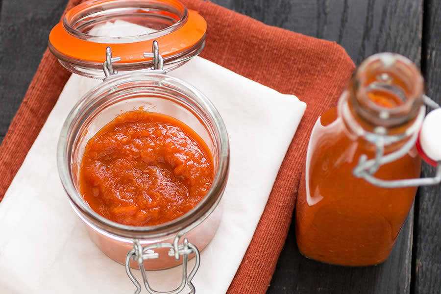 Соусы из помидор на зиму, лучшие рецепты