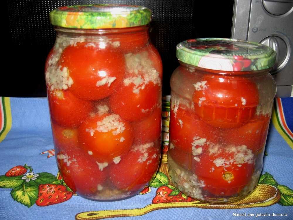 Помидоры «в снегу» с чесноком на зиму, рецепты томатов под снегом на 1 литровую, 1,5 и 3 литровые банки