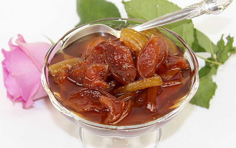 Варенье из айвы с грецкими орехами: самый вкусный рецепт с фото