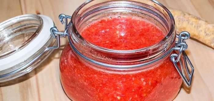 Как сделать хреновину из помидор на зиму, чтобы не бродила: 10+ рецептов