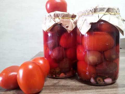 Маринованные помидоры со сливами и базиликом на зиму