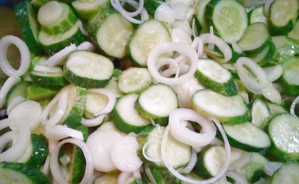 Салат из огурцов на зиму — 14 рецептов вкуснейших огуречных салатов