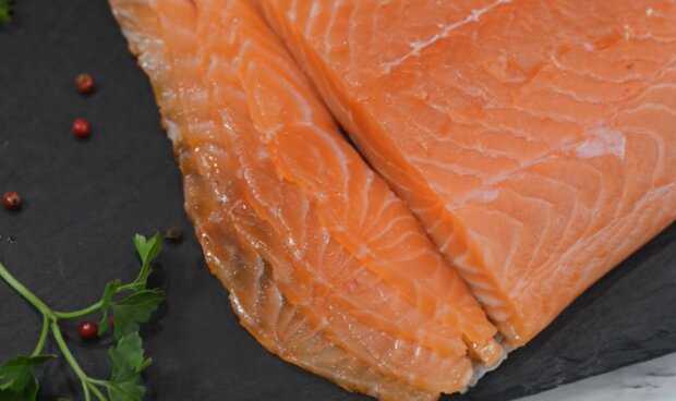 Как сделать засолку лосося: поиск по ингредиентам, советы, отзывы, пошаговые фото, подсчет калорий, изменение порций, похожие рецепты