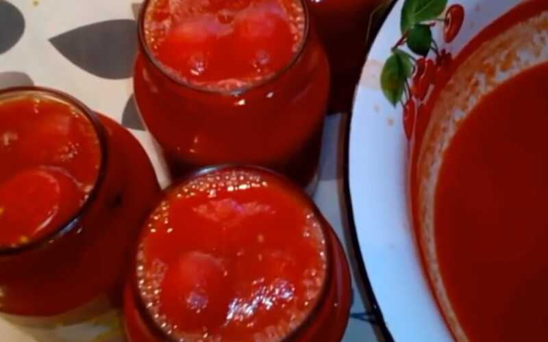 Как приготовить помидоры в томатном соке с уксусом консервированные на зиму: поиск по ингредиентам, советы, отзывы, подсчет калорий, изменение порций, похожие рецепты
