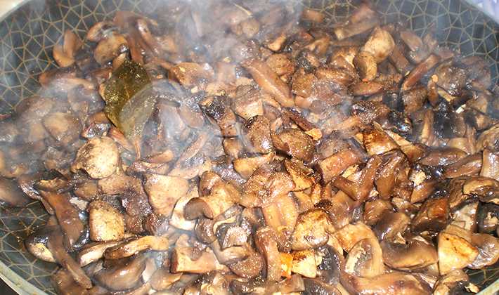 Грибная икра из вареных грибов на зиму — 5 самых вкусных рецептов
