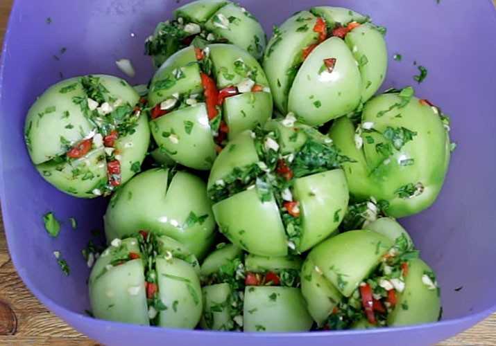 Как приготовить зеленые помидоры фаршированные чесноком на зиму: поиск по ингредиентам, советы, отзывы, пошаговые фото, подсчет калорий, изменение порций, похожие рецепты